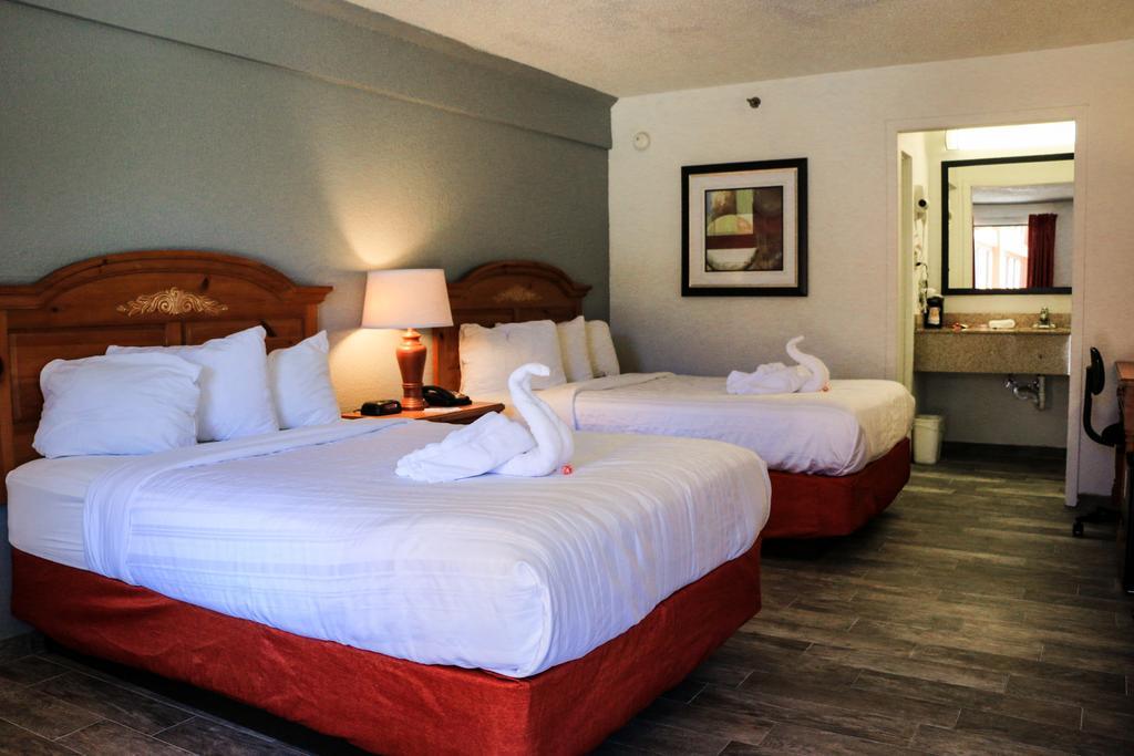 Suite Dreams Hotel Mattoon Extérieur photo