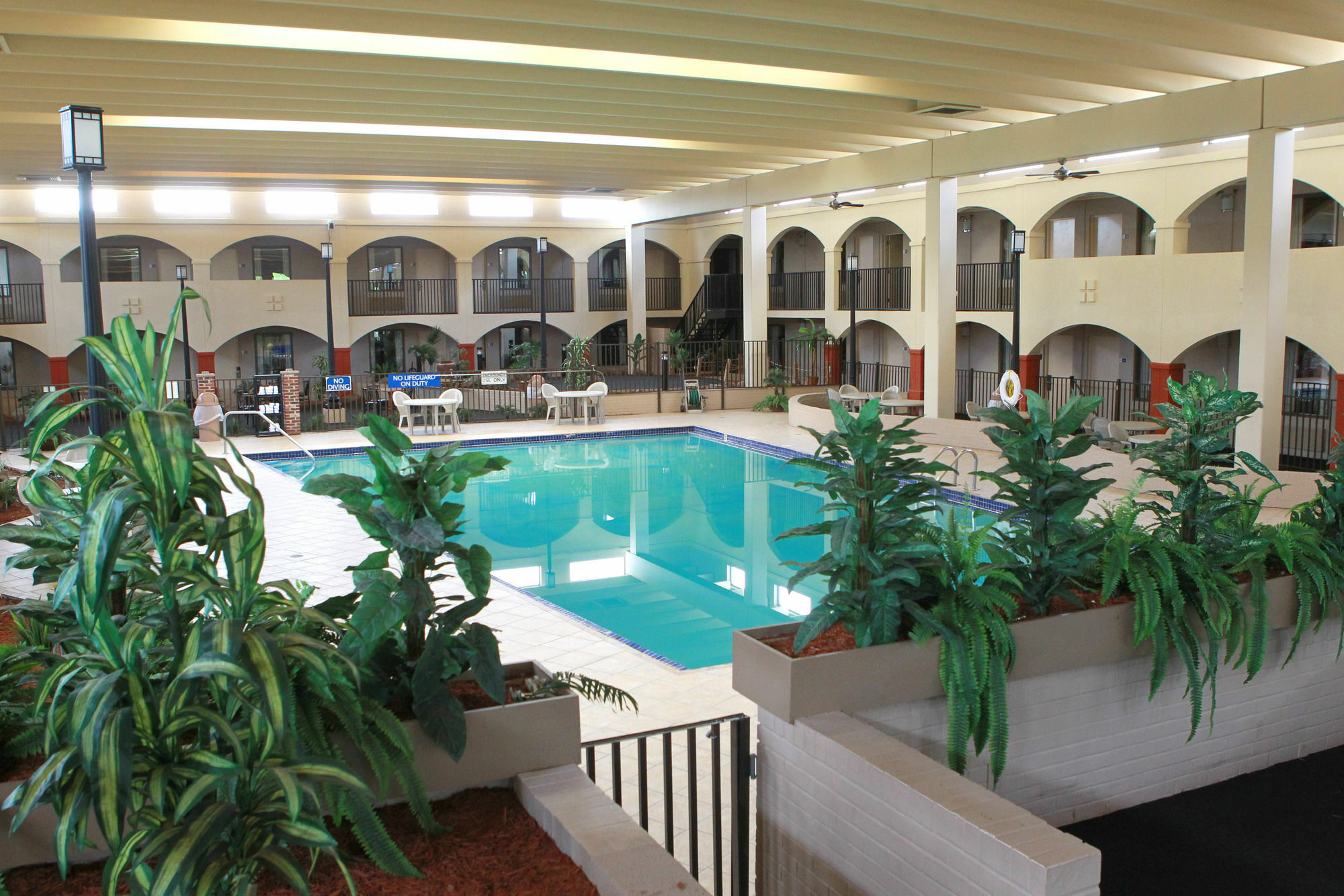 Suite Dreams Hotel Mattoon Extérieur photo